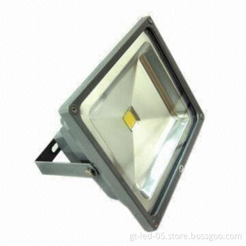Floodlight for Outdoor/Commercial/Industrial LED Light Fixture with CE, RoHS and SAA Marks